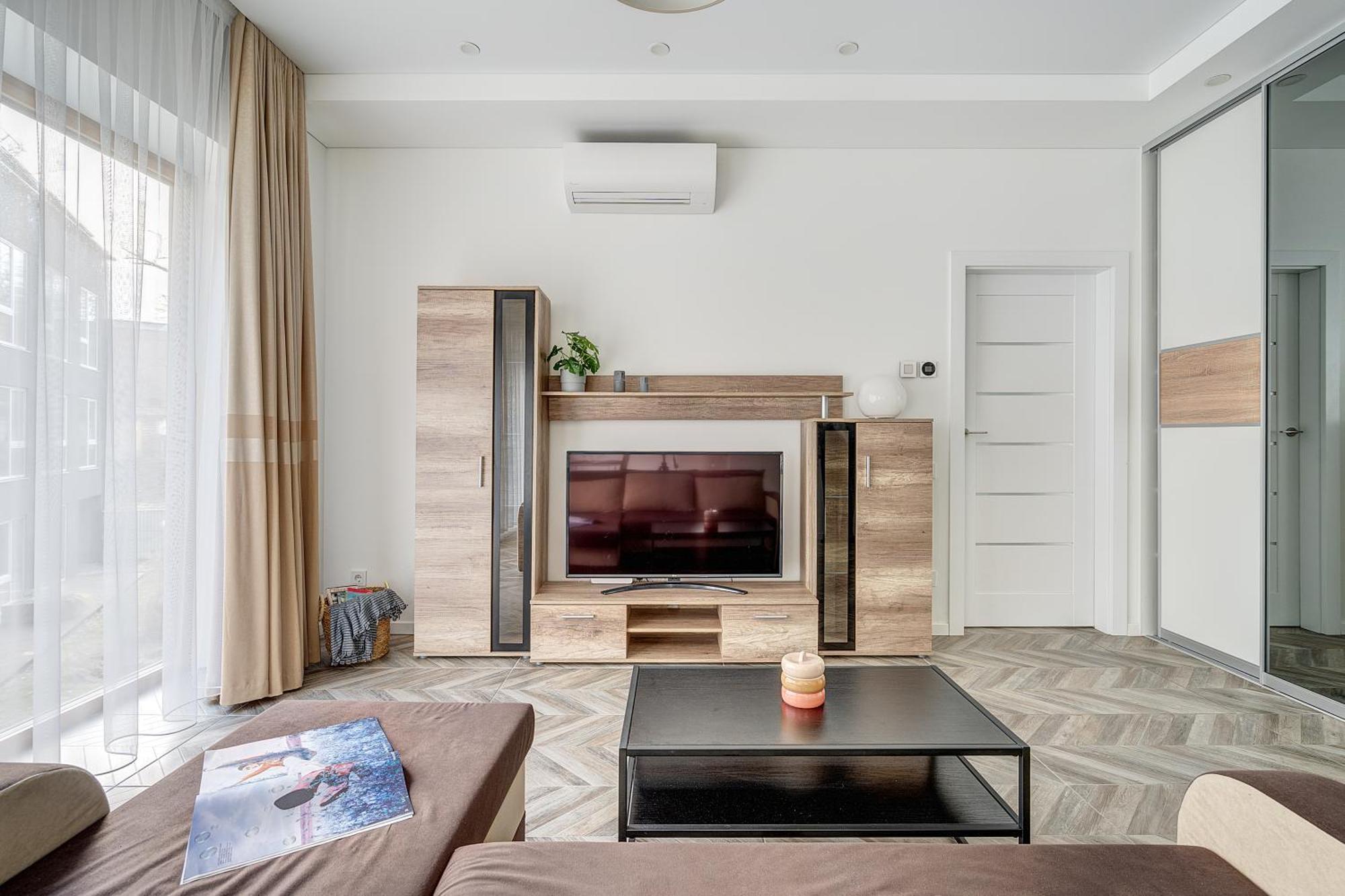 Cohost I New Basteja Life Apartments W-Garage Prkg & Self Check-In VNO Exterior photo